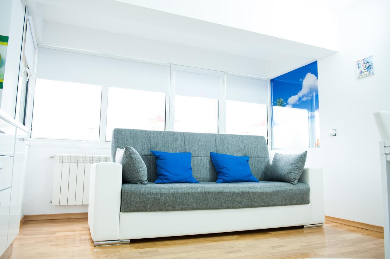 White Dream Suites Iasi Bagian luar foto